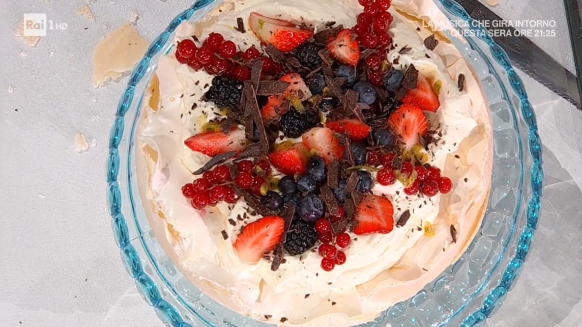 torta passione pavlova di Francesca Marsetti