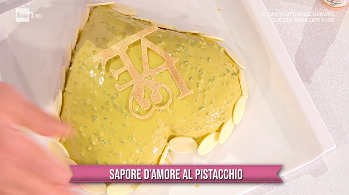 torta sapore d'amore al pistacchio di Sal De Riso