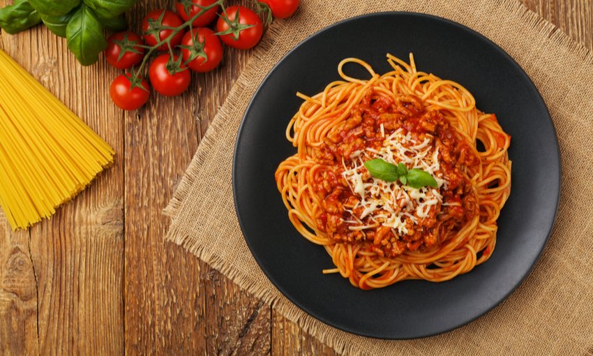 spaghetti-alla-bolognese-origine-jpg