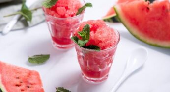 Granita di anguria: la ricetta facile e veloce da preparare a casa