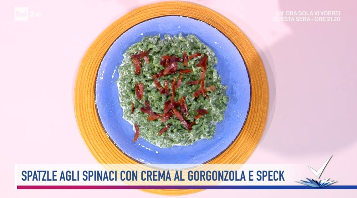 spatzle con crema al gorgonzola e speck