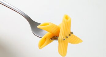 Cosa succede a chi mangia 100 grammi di pasta al giorno?
