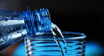 Cosa succede se bevi 2 bicchieri di acqua 5 minuti prima di dormire con glicemia alta?