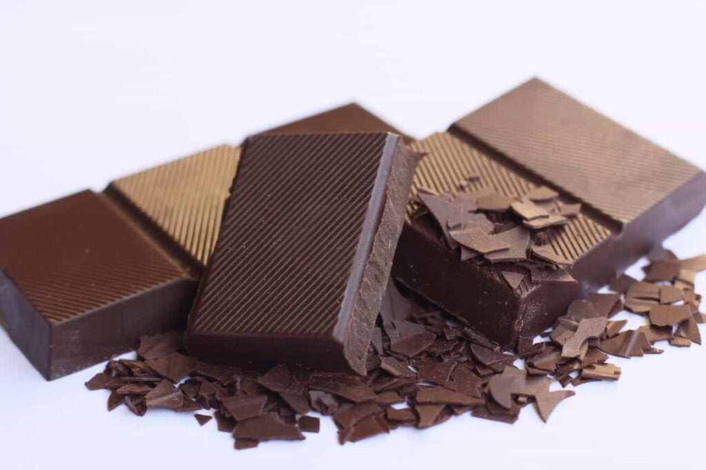 Si possono mangiare 50 grammi di cioccolata prima di dormire? Incredibile
