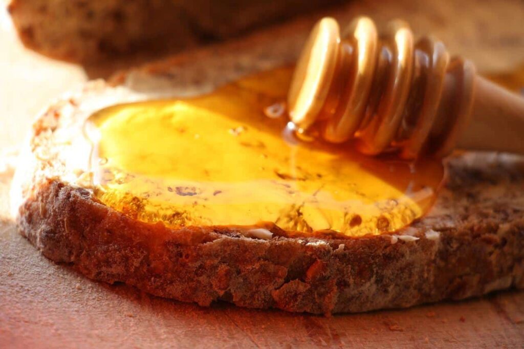 Cosa succede al nostro corpo se mangi 30 grammi di miele ogni giorno? Incredibile