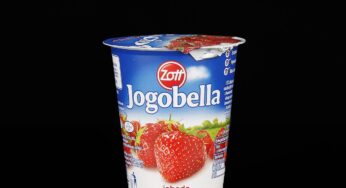 Cosa succede a chi mangia lo yogurt con gli zuccheri aggiunti?