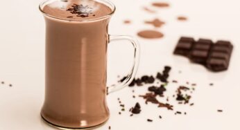 La cioccolata calda per contrastare il colesterolo: benefici pazzeschi