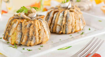 Scopri il tortino di alici e patate: un capolavoro da servire al cenone di Capodanno!
