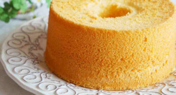 Scopri la Deliziosa Chiffon Cake al Limone Senza Glutine e Lattosio: Il Dolce Perfetto per Ogni Momento della Giornata!